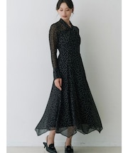 ツイストネックロングスリーブワンピース