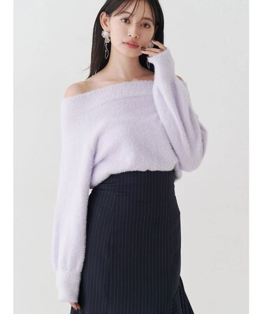 ミニシャギーオフショルニット