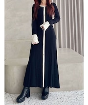 バイカラーフレアスリーブニットワンピース