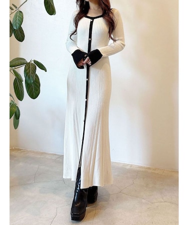 バイカラーフレアスリーブニットワンピース