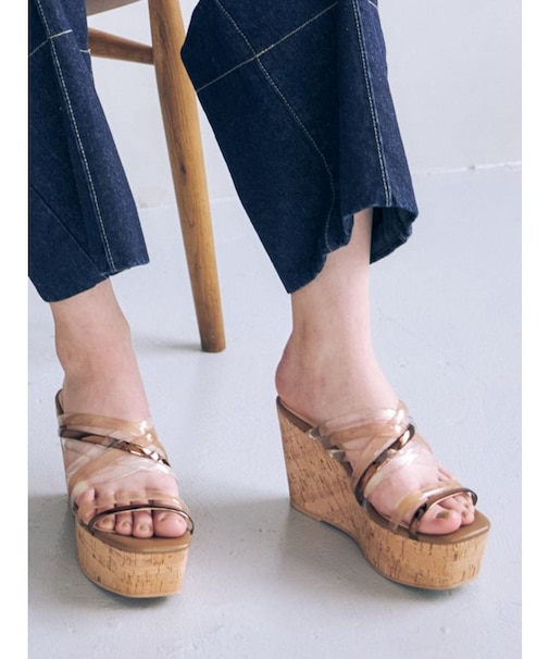 クリアチューブウェッジサンダル