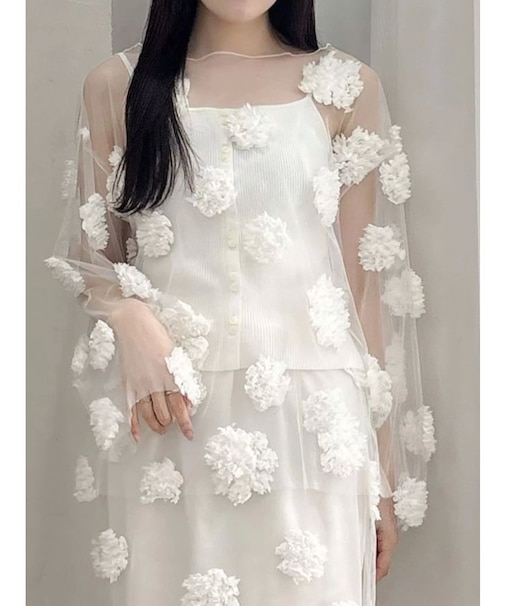 【OUNNOUN】フラワーモチーフチュールTブラウス