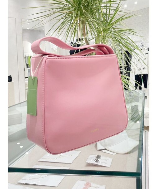 【OUNNOUN】Betty Shoulder Bag