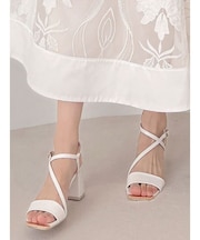 メタルパーツストラップサンダル