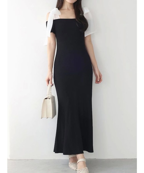 ショルダーリボンニットワンピース