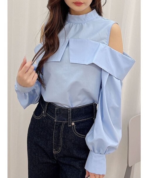 オフショルダーボリュームスリーブブラウス