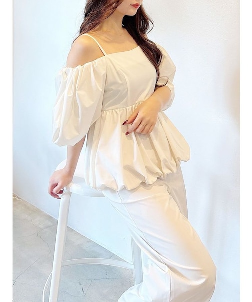 タフタバルーンペプラムロンパース