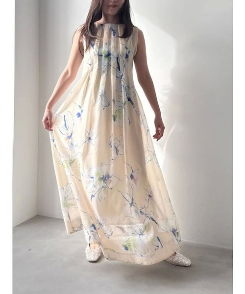 【OUNNOUN】シアータックワンピース OUNNOUN】シアータックワンピース｜マーキュリーデュオの通販｜&mall