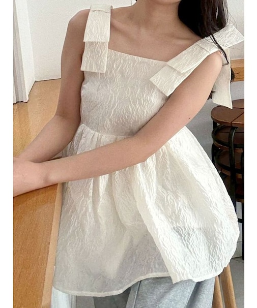 ボリュームペプラムチュニック