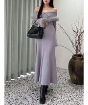 ファートリミングニットワンピース