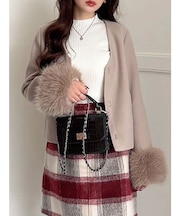 フェイクファー付きノーカラーショートコート