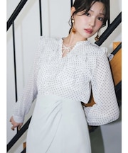 シフォンロングスリーブラッフルブラウス