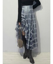 アシメヘムラッフルフレアスカート