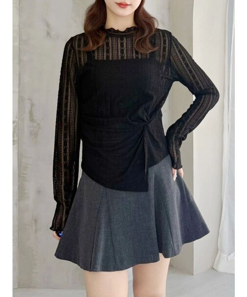 カットレースアシメトップス