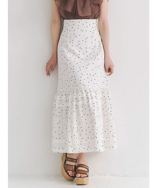 タックティアードスカート