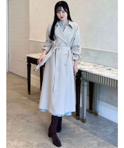バックシャントレンチコート