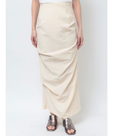 タックドレープタイトスカート