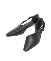 カットアウトパンプス