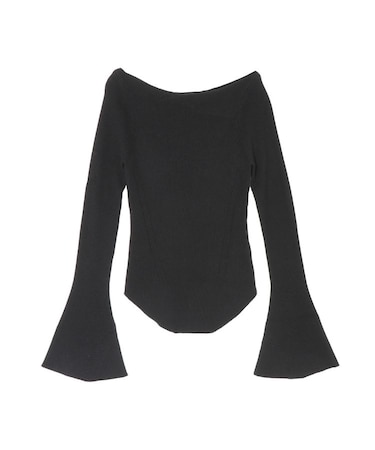 アシンメトリードレープフレアスリーブニット