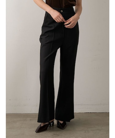 セミフレアスリットパンツ