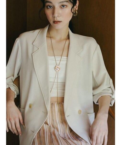 カーヴィフォルムループタイネックレス