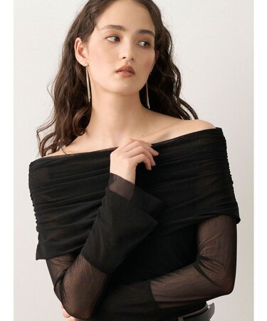 フレアスリーブオフショルチュールトップス