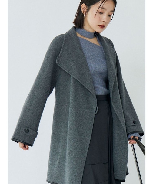 ラペルリバーコート