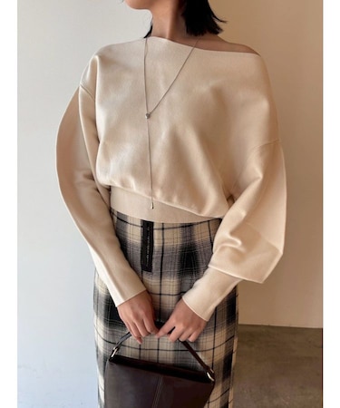 ウエストリブボートネックニット