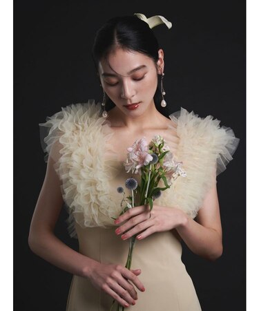 LADYショルダーチュールIラインドレス