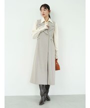 メタルボタンテーラードジャンパースカート