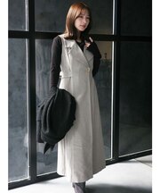 メタルボタンテーラードジャンパースカート