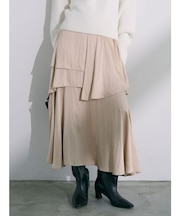 ヘムスリットティアードスカート