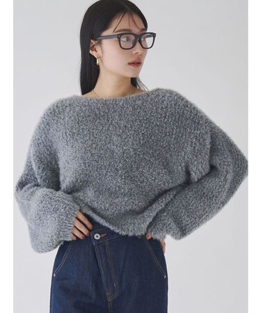 バックデザインファーラメニットプルオーバー