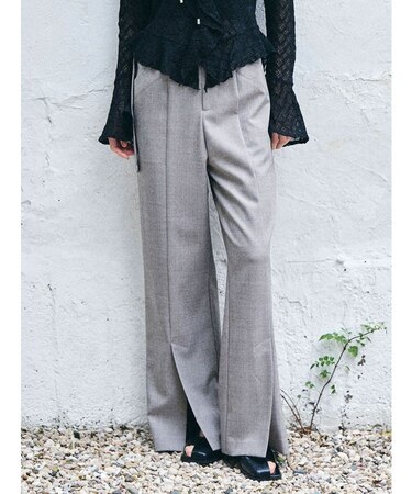 センタースリットフレアパンツ