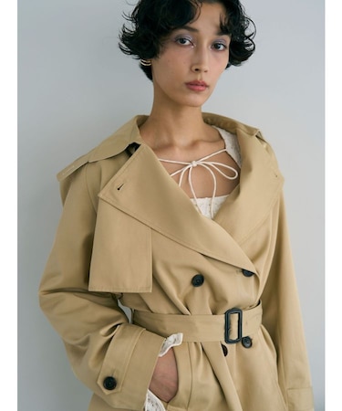 ミディアムトレンチコート