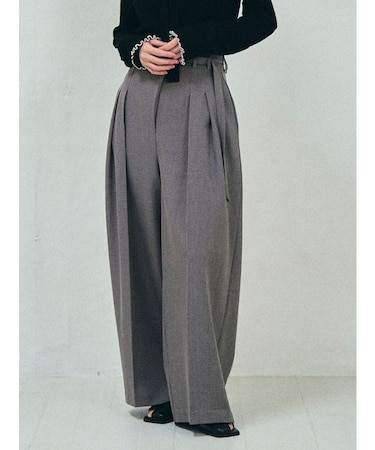 アシメデザインベルトタックパンツ