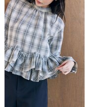 ボウタイボリュームヘムブラウス