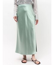 【接触冷感】スリットサテンナロースカート