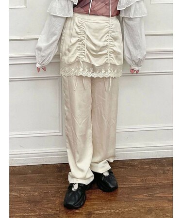 サテンレイヤードパンツ