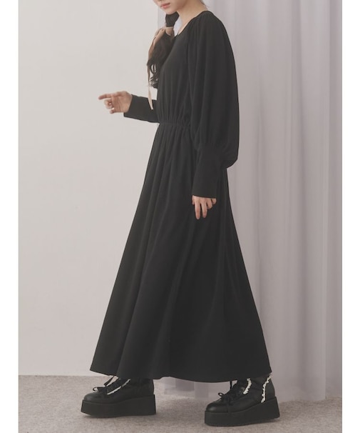 ギャザーギャザーフリースワンピース