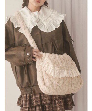 もふもふケーブルショルダーバッグ