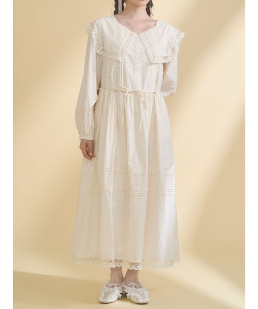 airy lace collarワンピース