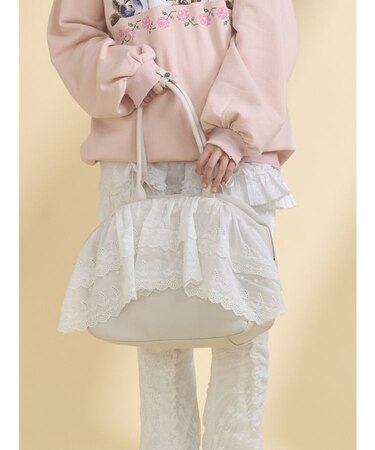 クリームボストンバッグ