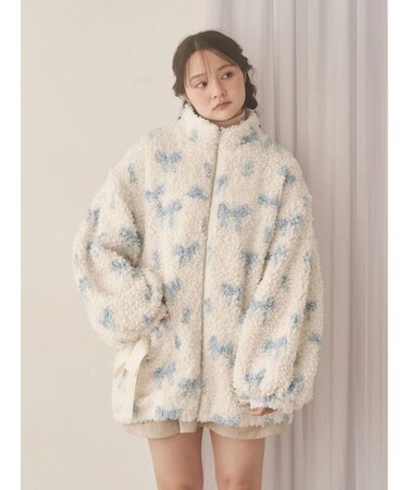 Fluffy Tulip Boa Blouson