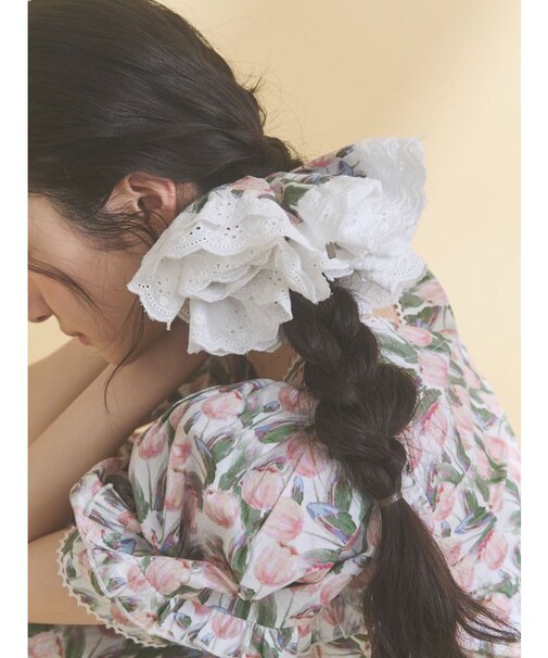 flowerレースシュシュ