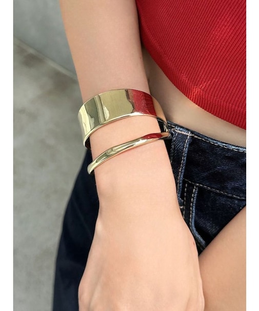 ボリュームメタルバングル