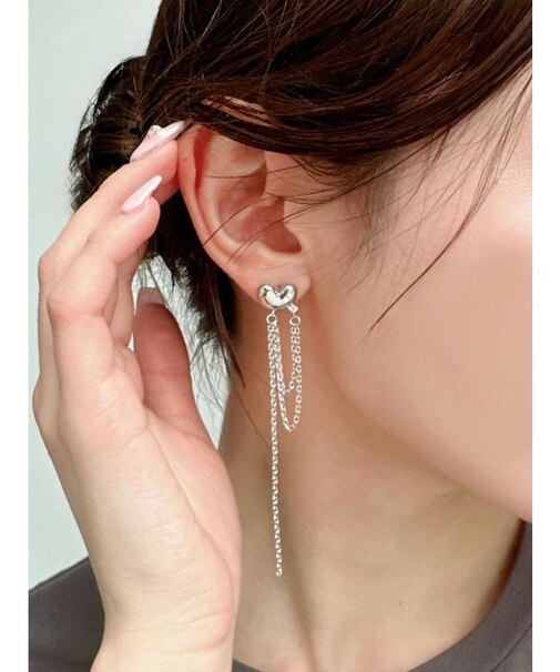 ハートチェーンピアス