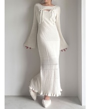 クロシェニットタイトワンピース