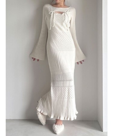 クロシェニットタイトワンピース