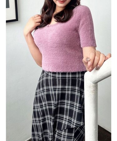 ミニシャギーニットトップス